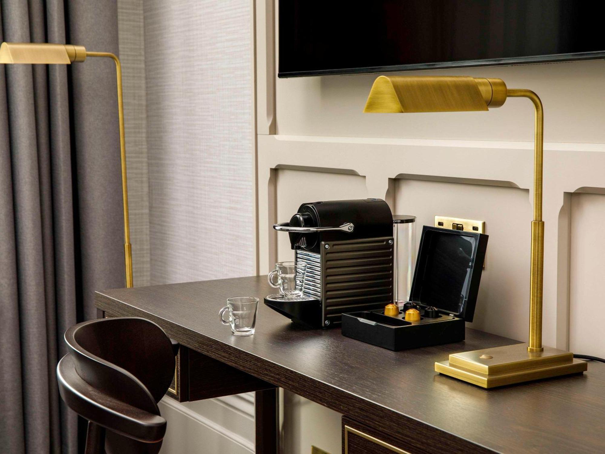 The Municipal Hotel Liverpool - Mgallery Bagian luar foto